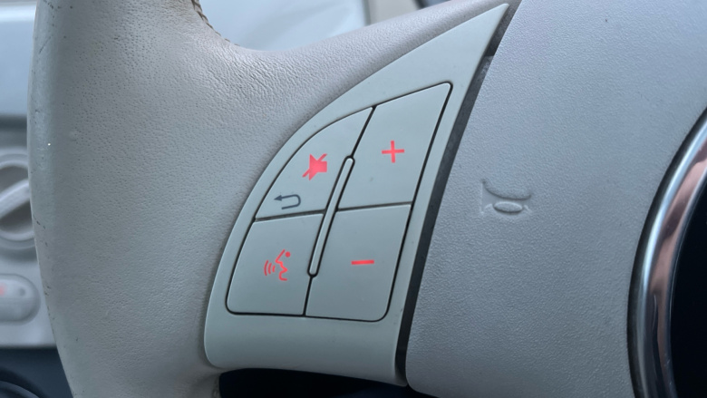 Fiat 500 1.2 Lounge 3dr [Start Stop] Petrol Hatchback